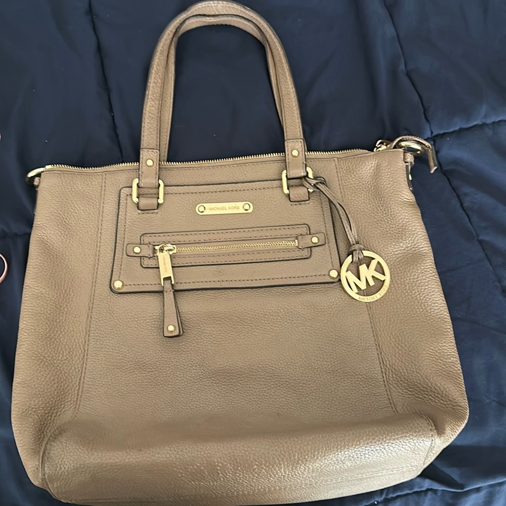 Michael Kors gold / taupe purse